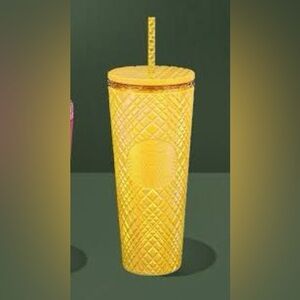 Starbucks Spring Yellow Iridescent Drinkwear Tumbler 24OZ